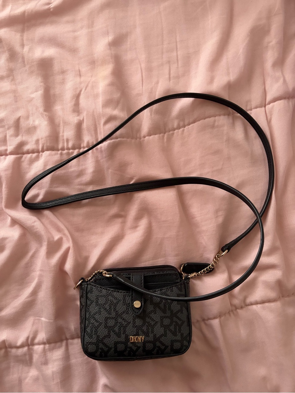DKNY Black Logo Micro Mini Crossbody Bag / Wallet